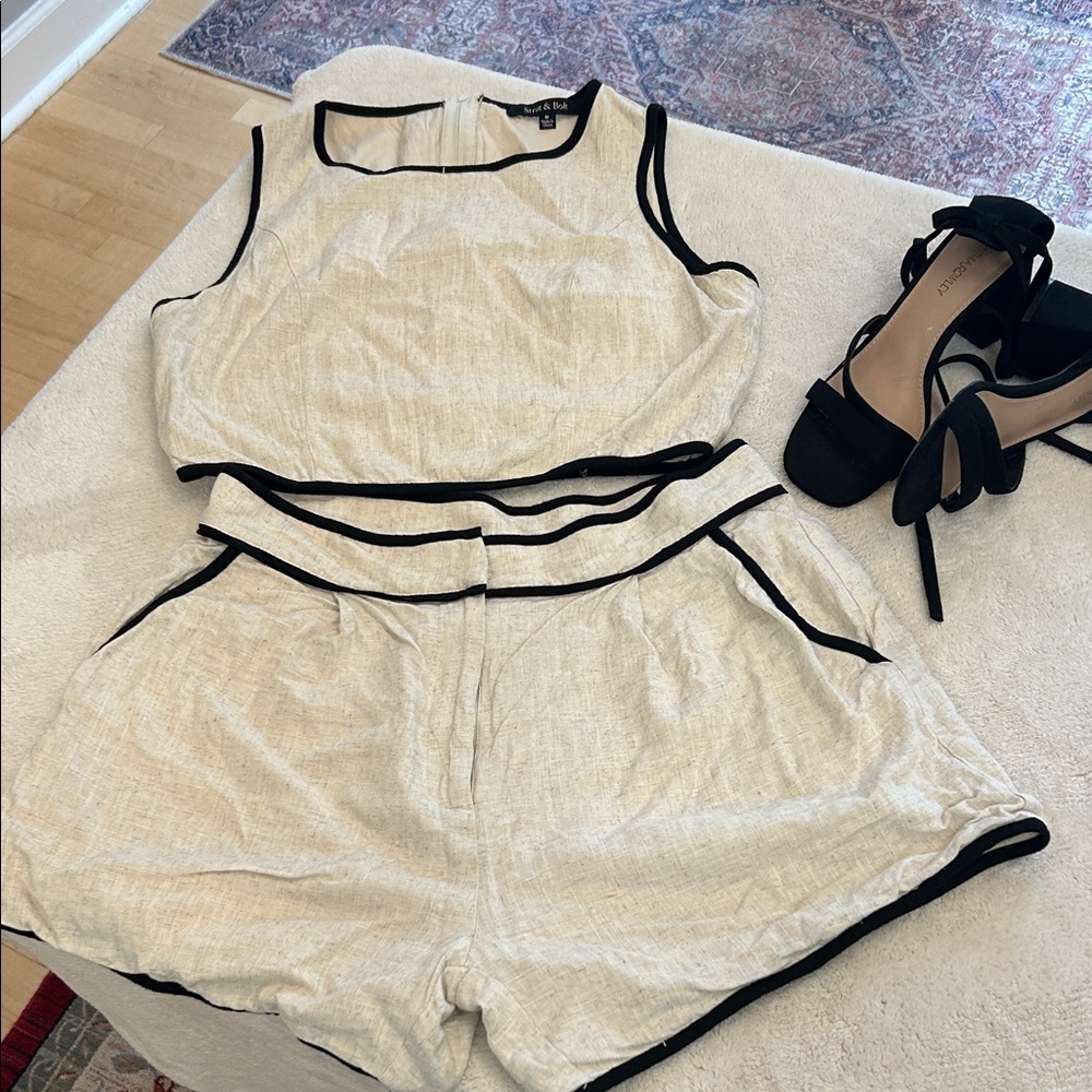 Women's Cream Tank Top with Black Trim - Picture 2 of 5